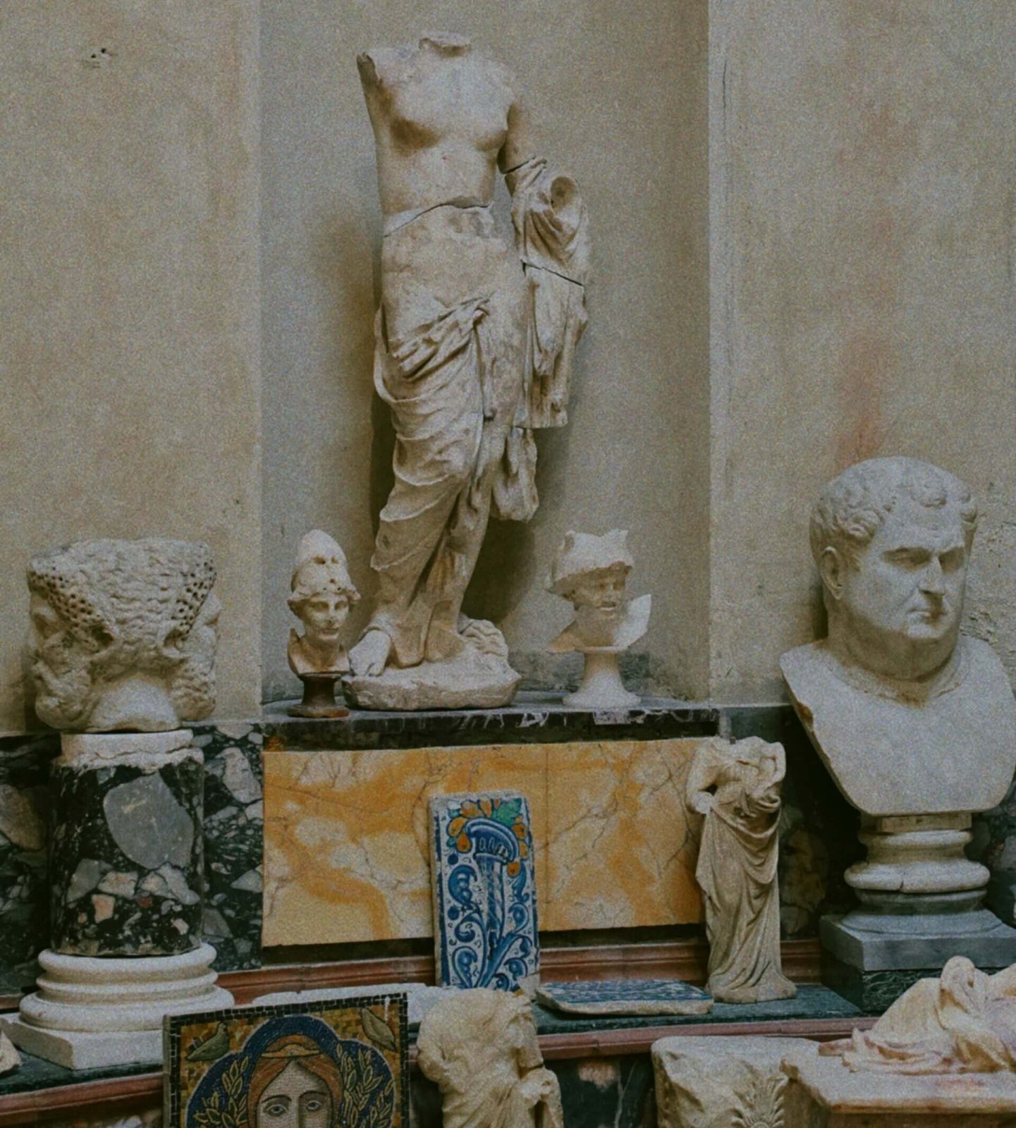 VARESE SACRO MONTE statues