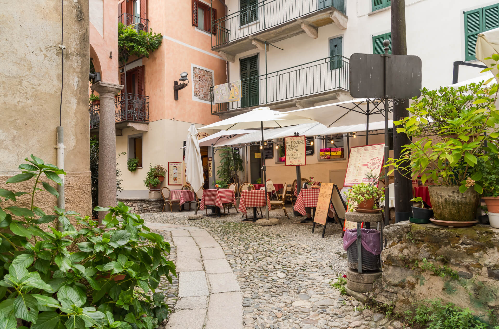 lake MAGGIORE city