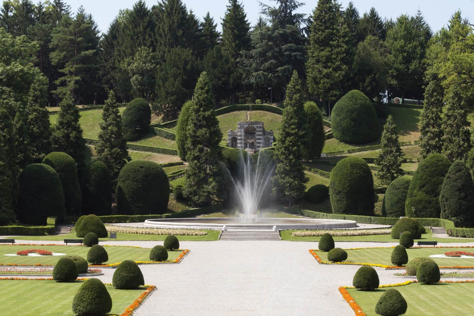 VARESE PALAZZO ESTENSE gardens
